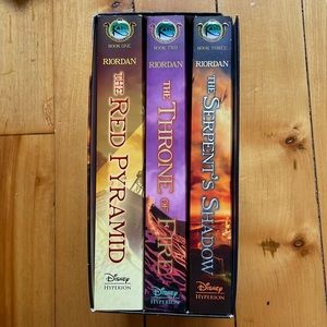 The Kane Chronicles Complete Series Paperback Boxed Set, Books 1-3